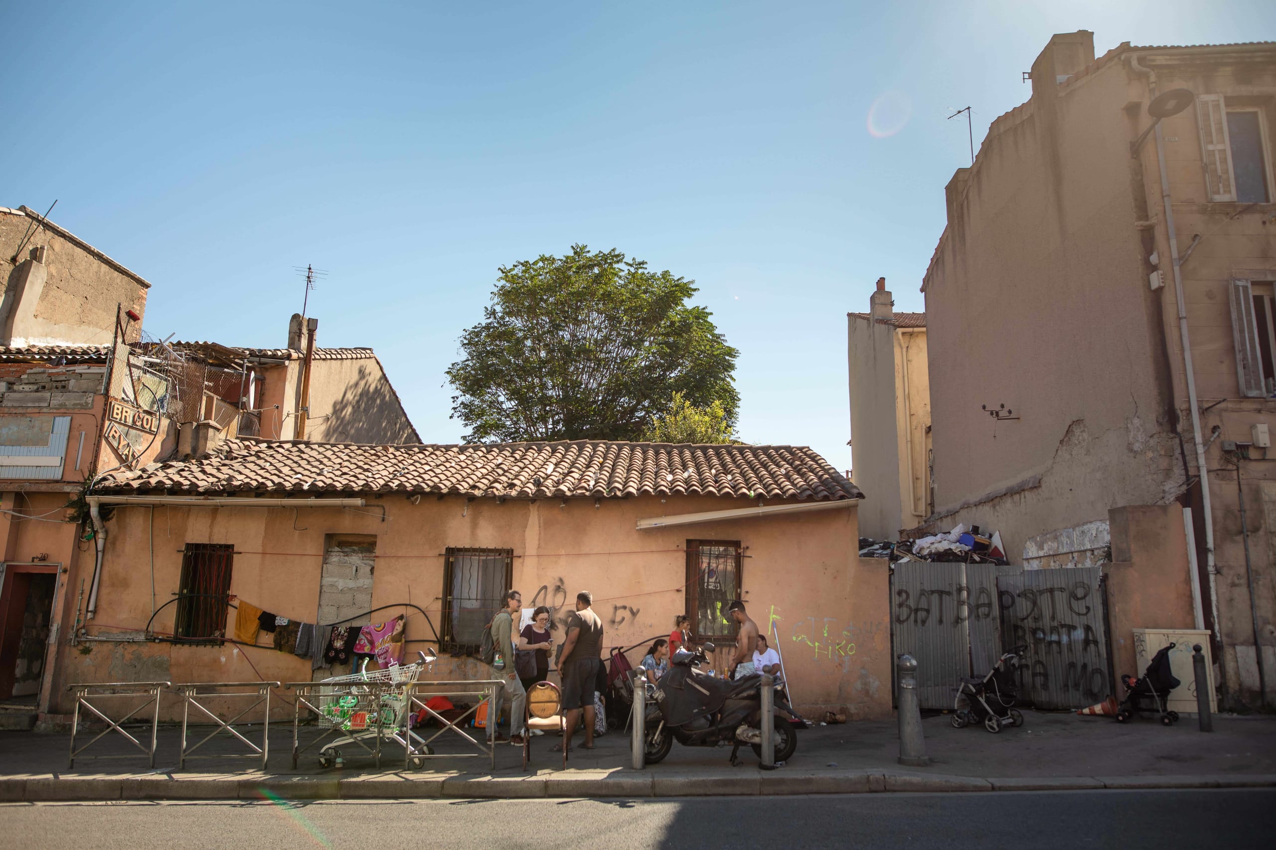 marseille issimars squat 2024